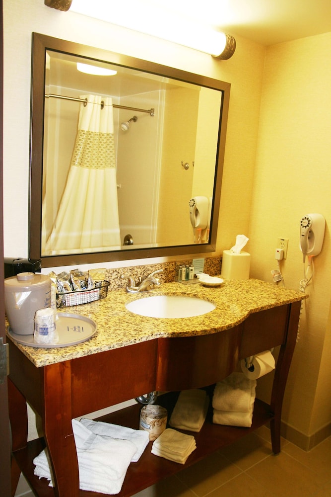 2 Queen Beds - Photo 7