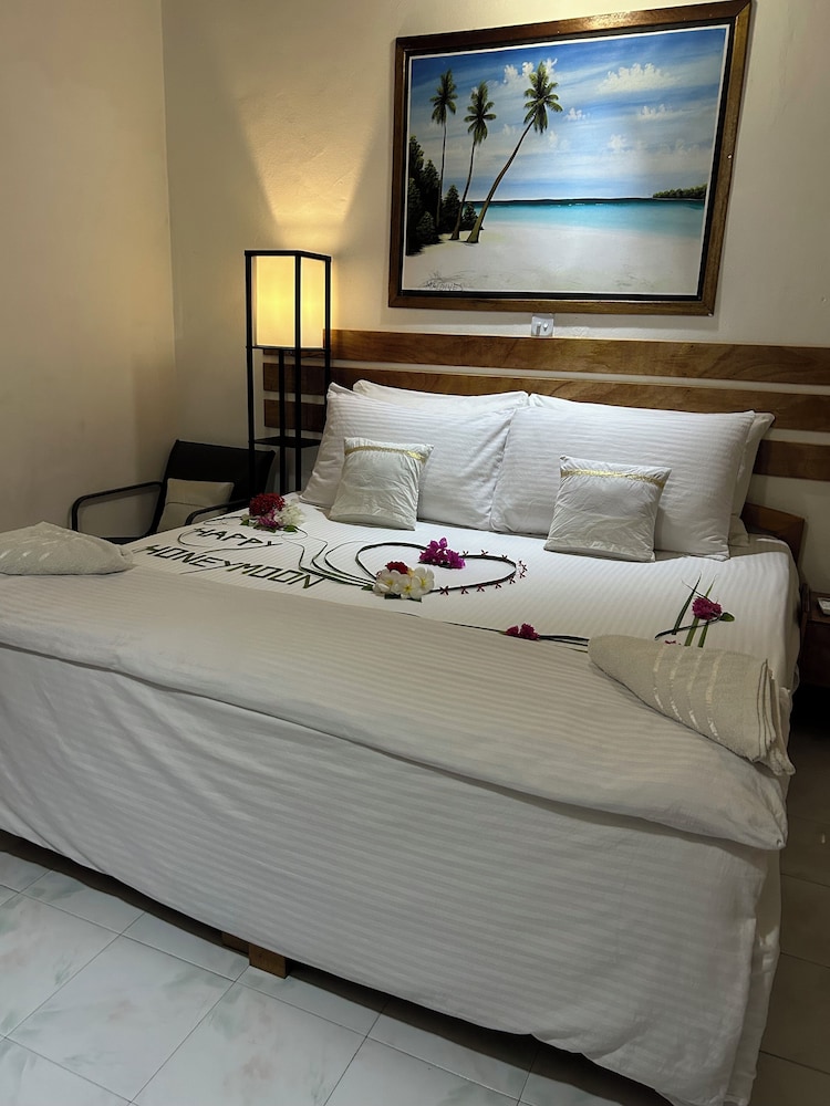 Standard Double Room - Photo 4