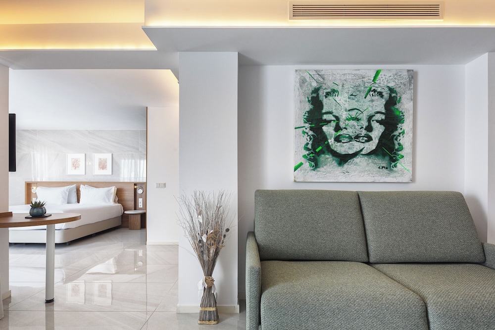Presidential Suite, Terrace photo 3