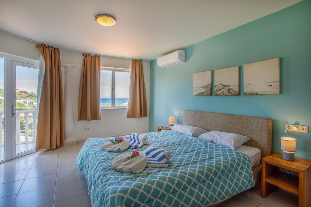 Deluxe Apartment, 1 Bedroom, Pool Access