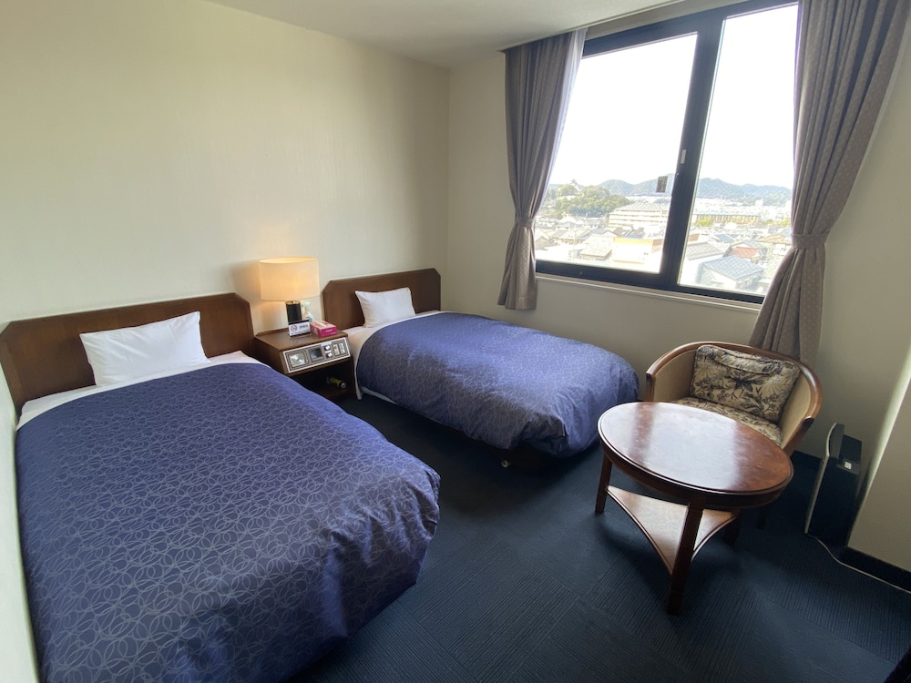 Standard Twin Room, Non Smoking - Photo 1