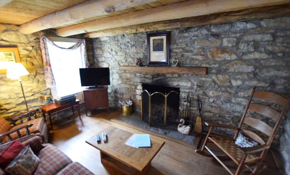 Boxwood Cottage - Photo 14