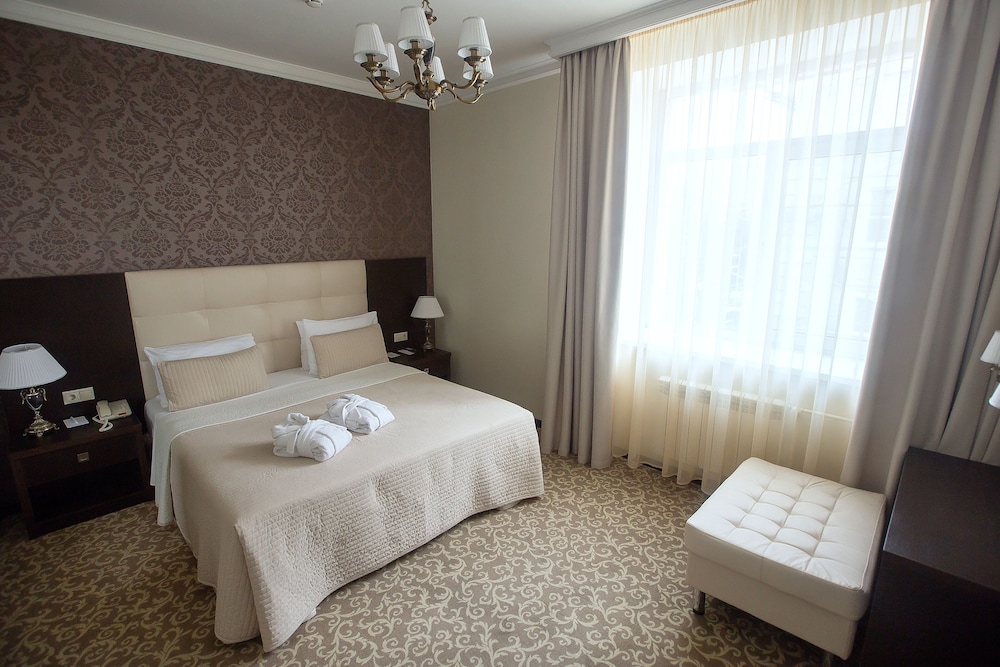 Deluxe Suite photo 1