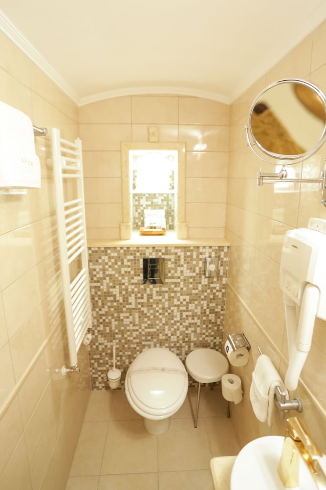 Standard Room photo 2