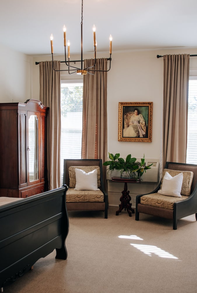 Superior Suite, Ensuite (Harper - Guest Suite) photo 2