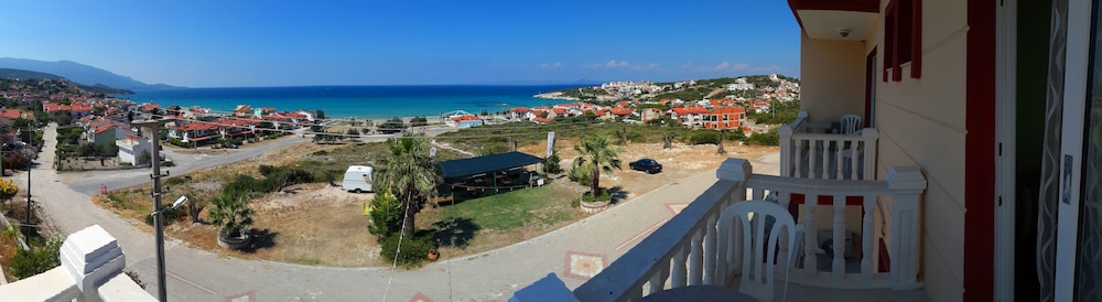Deluxe Suite, Sea View photo 2