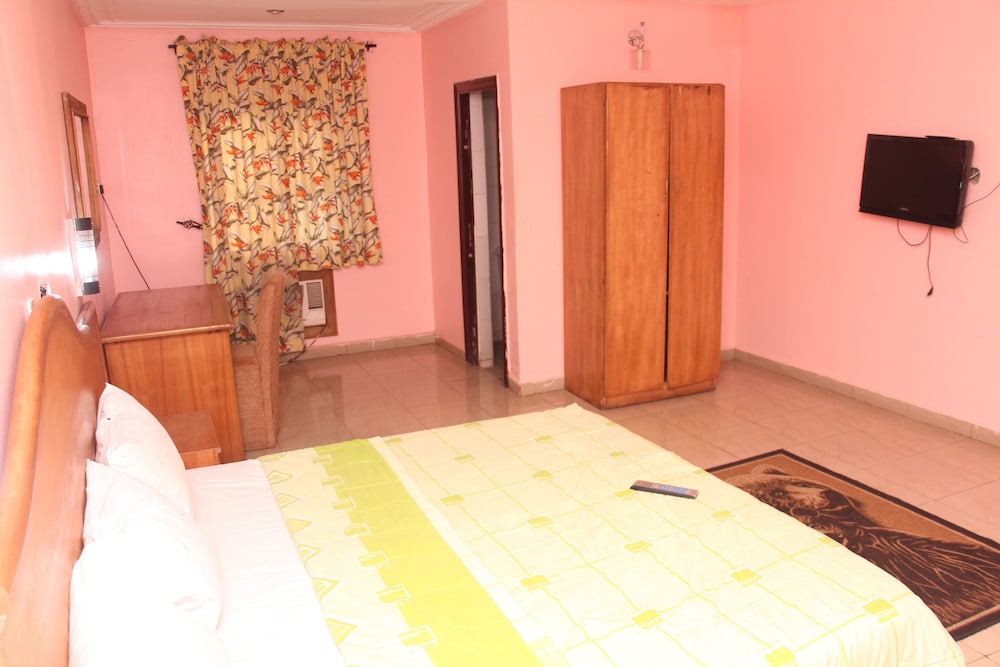 Royal Room photo 3