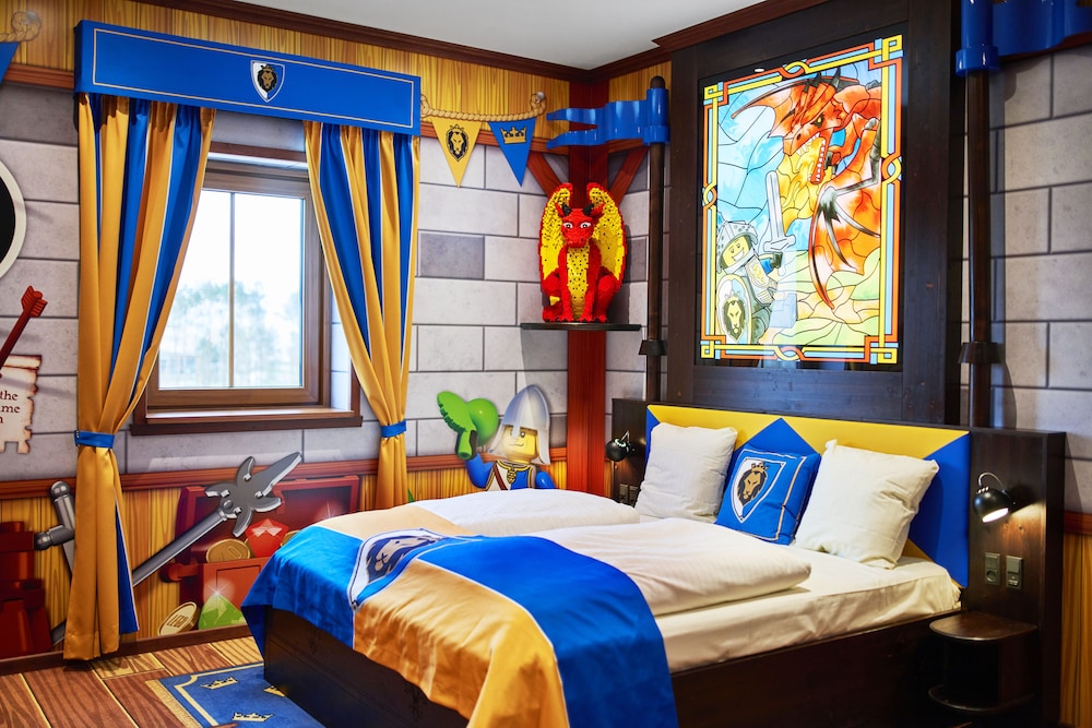 Dragon Knight's Room - Photo 1