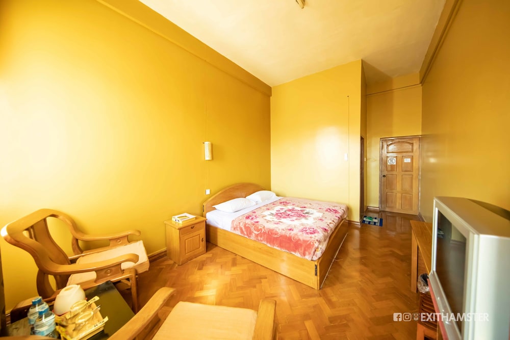 Superior Double or Twin Room photo 2