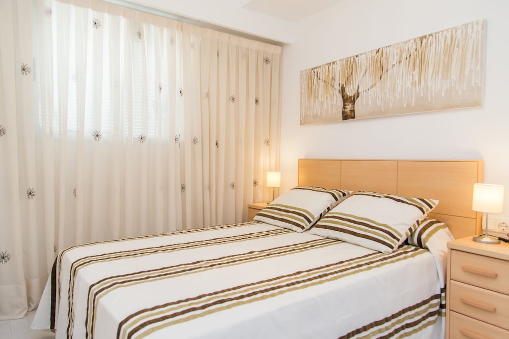 Apartment, 2 Bedrooms, Sea View photo 3
