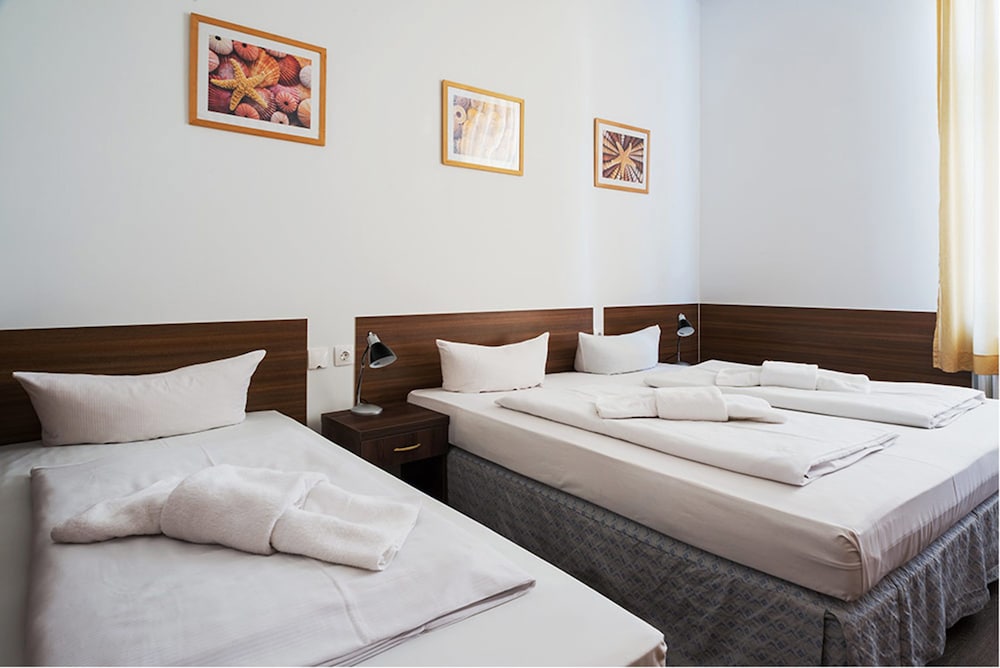 Triple Room photo 1
