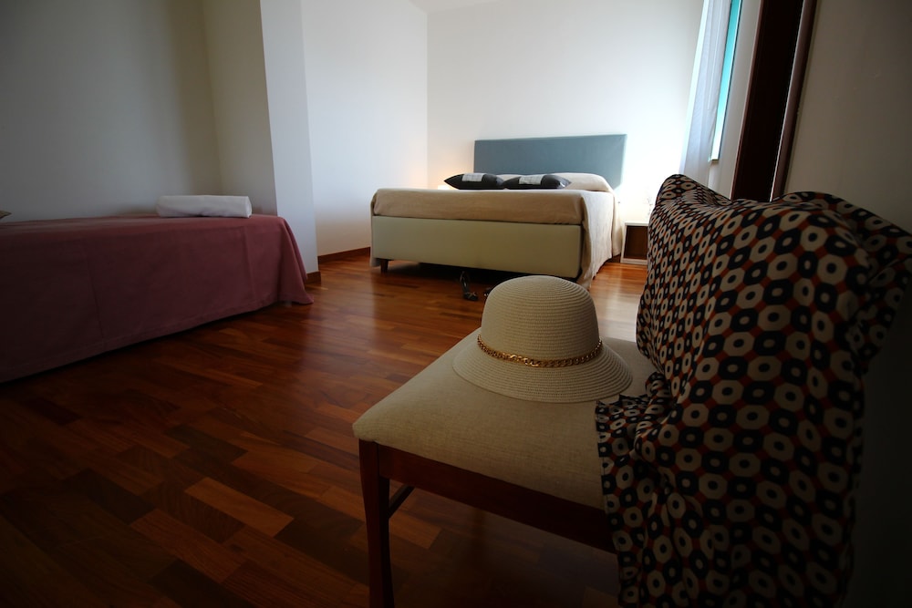 Triple Room photo 1