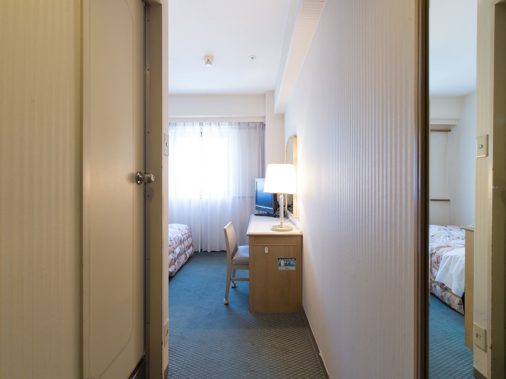 Semi Double Room, Smoking photo 3