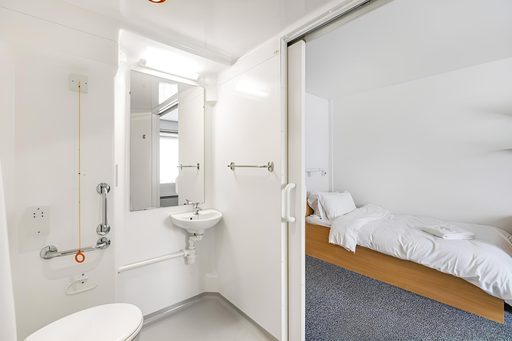 Standard Single Room photo 2