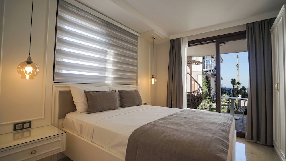 Classic Double Room, Garden View