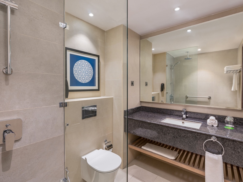 Premium Room, 2 Twin Beds, Courtyard View - Photo 7