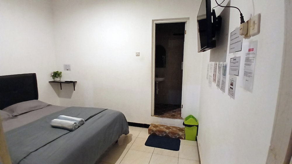 Basic Double Room - Photo 3