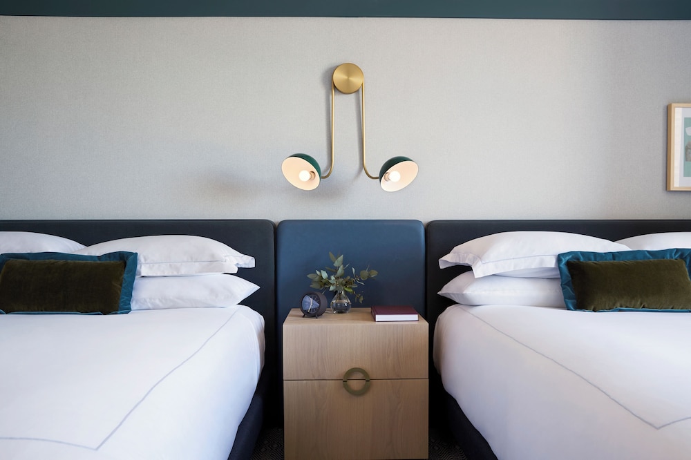 Premium Room, 2 Queen Beds (High Floor) - Photo 6