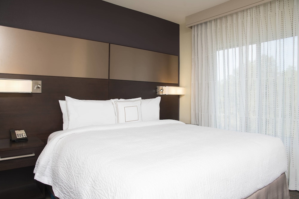 Suite, 1 Bedroom photo 3