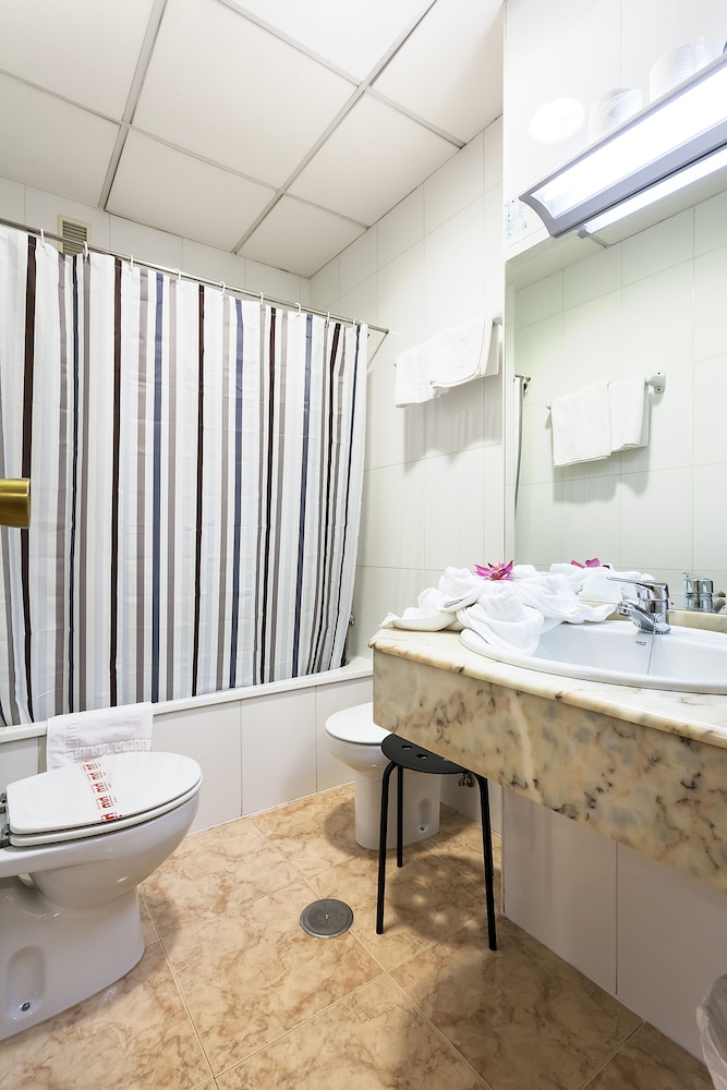 Superior Double Room - Photo 7