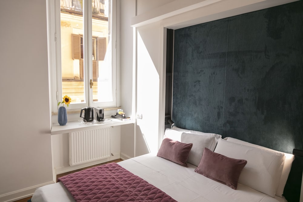Superior Double Room (Adhara)