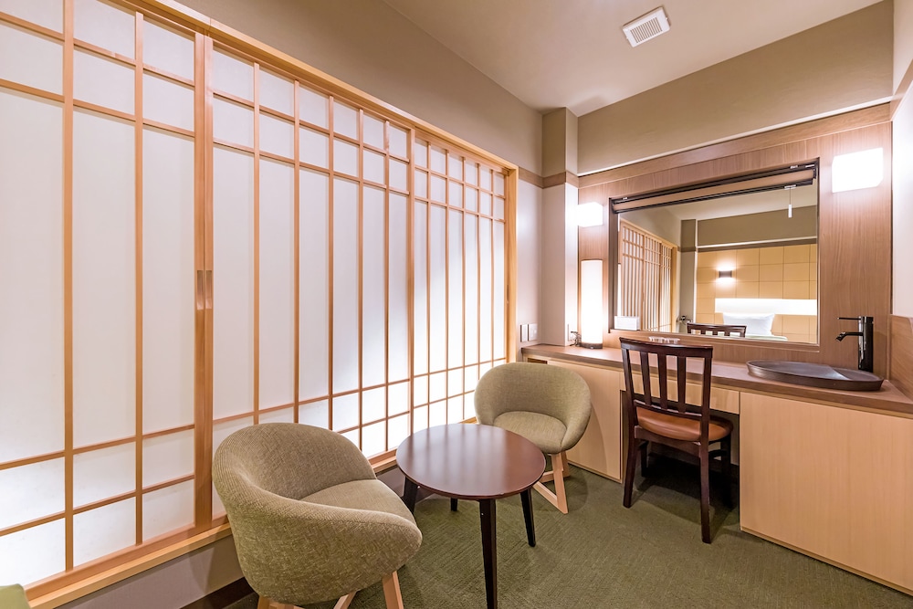 Deluxe Twin Room, Non Smoking photo 2