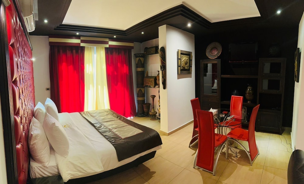 Luxury Studio Suite photo 1