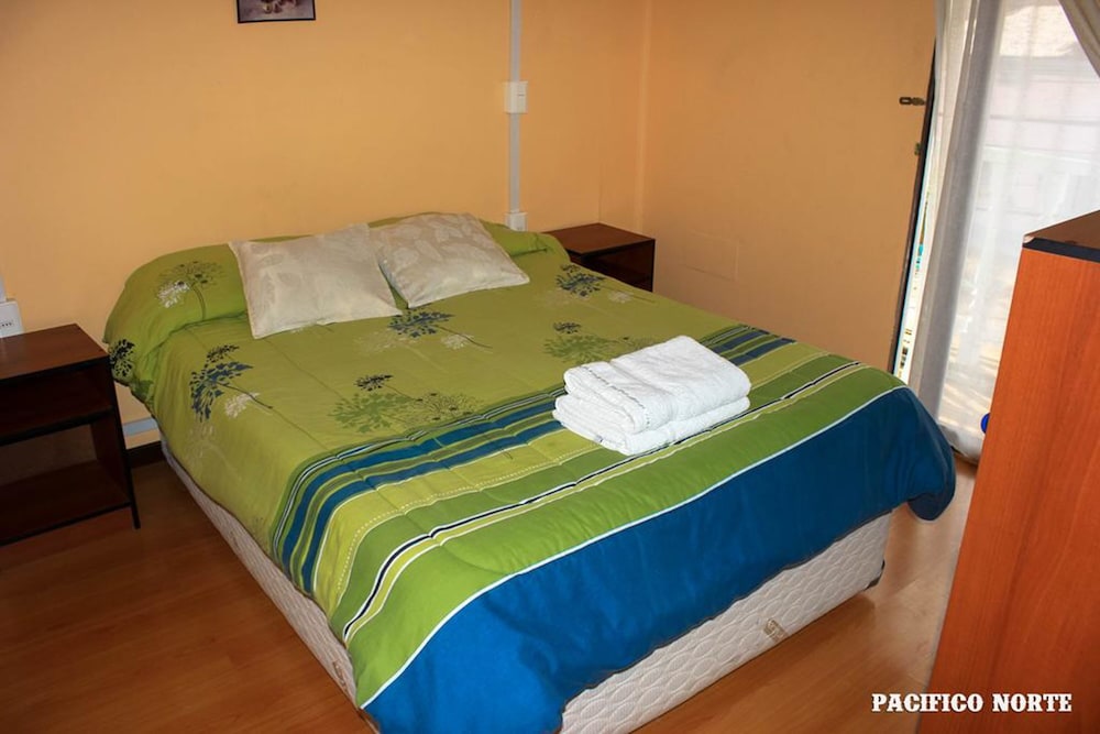 Single Room, 1 Large Twin Bed, Private Bathroom