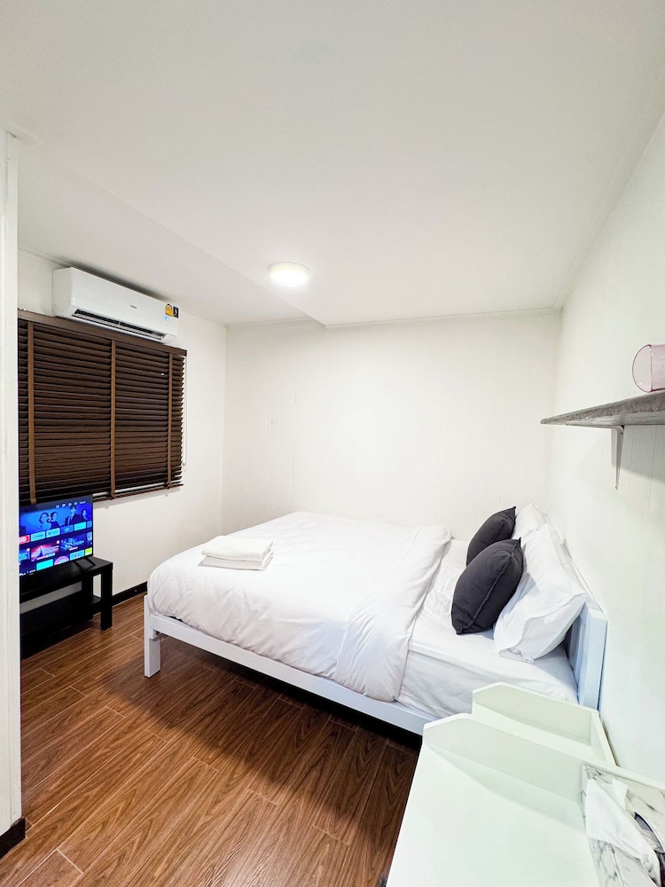 Superior Double Room, Non Smoking, Private Bathroom photo 1