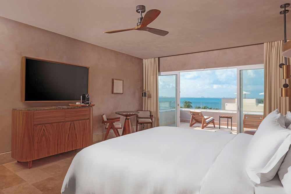 Suite, 1 King Bed, Ocean View (Master Duplex, Plunge Pool)