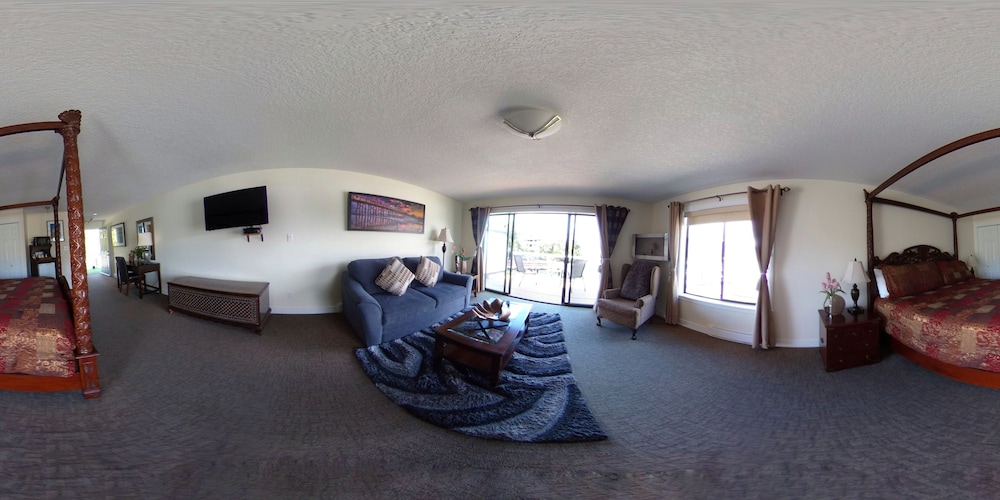 Deluxe Room, Balcony, Harbor View photo 1