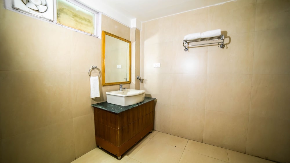 Premium Room - Photo 16