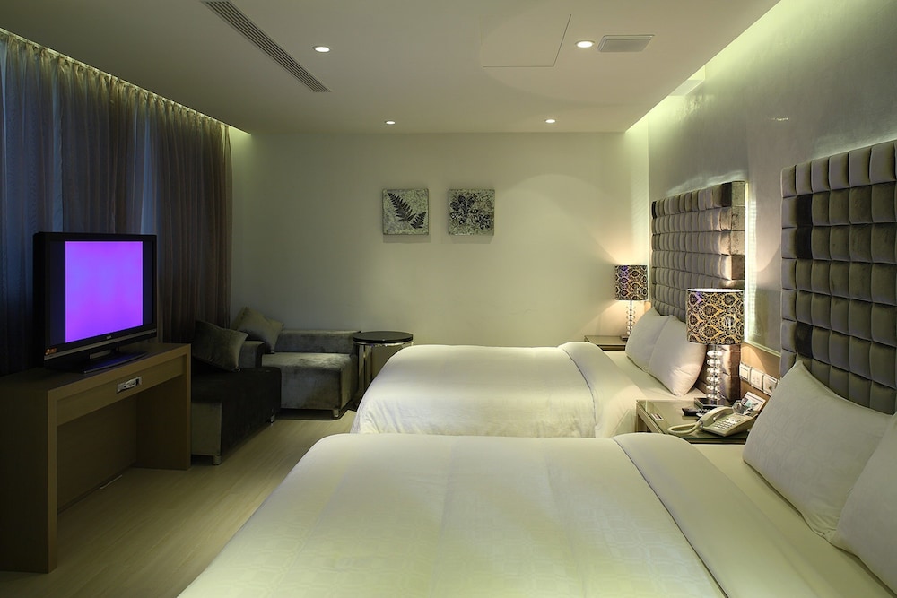 Elite Quadruple Room photo 1