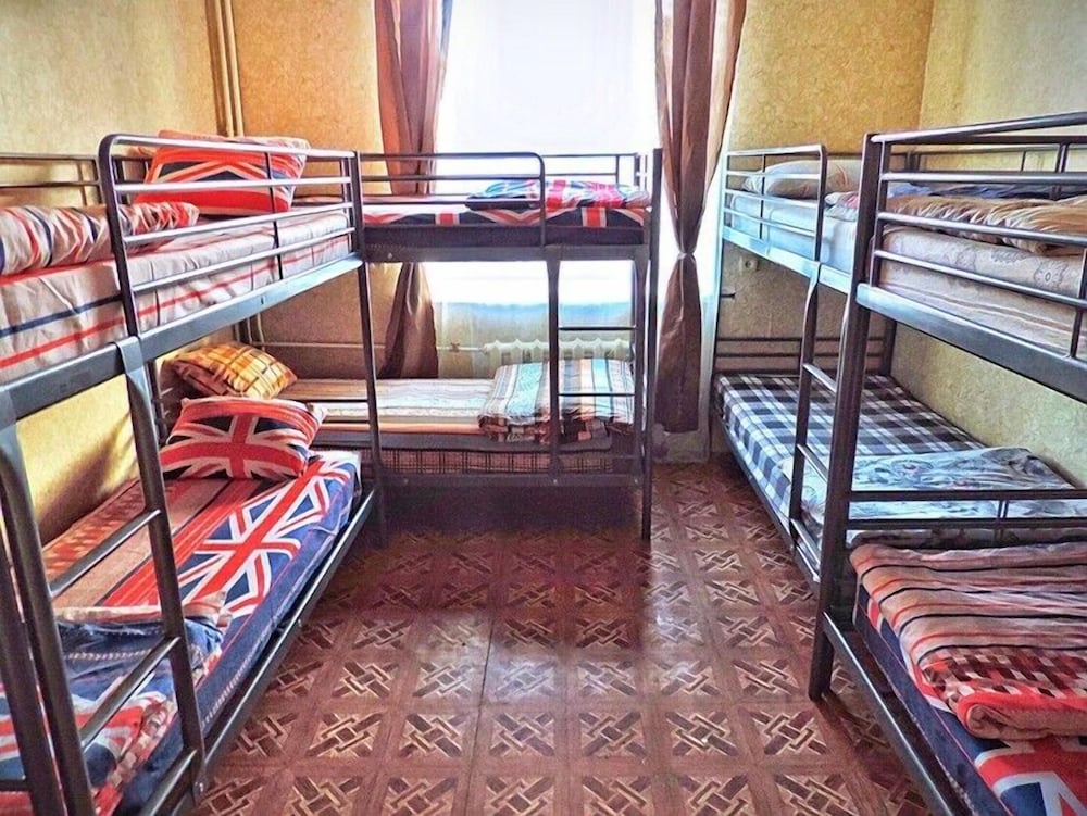 One Bed in 8-Bed Mixed Dormitory photo 2