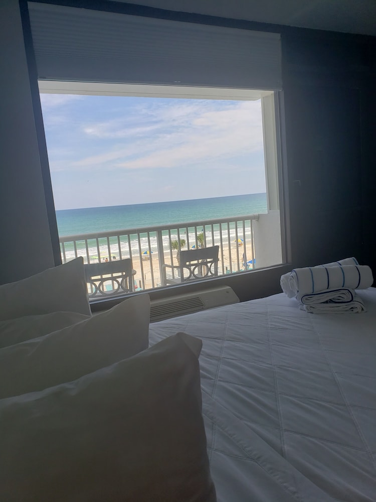 Studio, Balcony, Beachfront photo 2