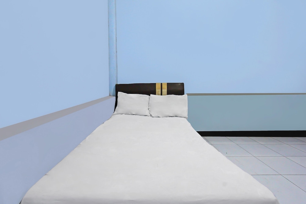Economy Double Room - Photo 4