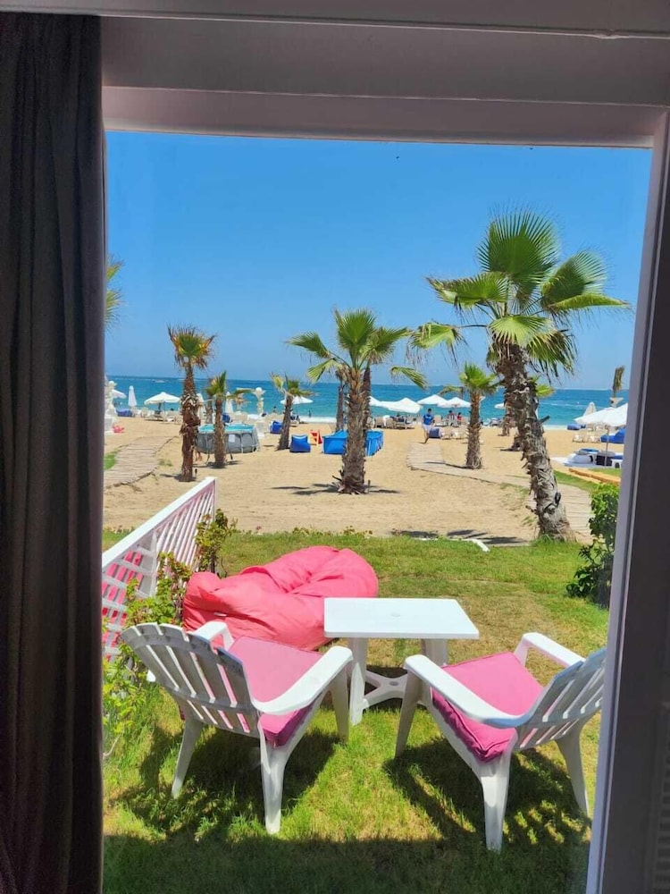 Bungalow, 1 Bedroom, Beach View photo 2