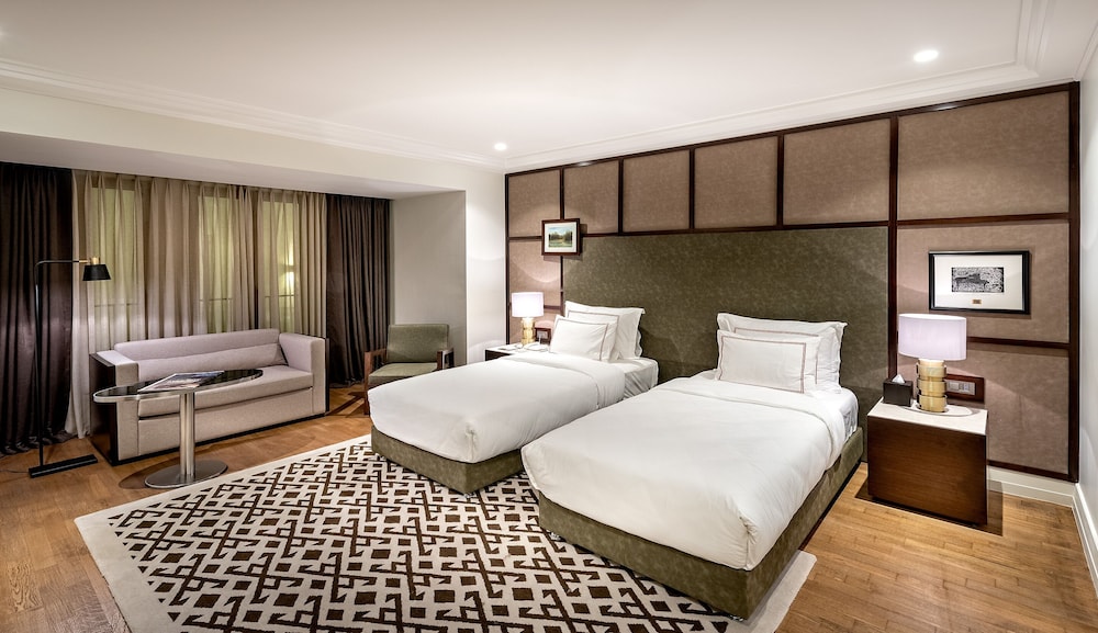 Atrium Twin Room