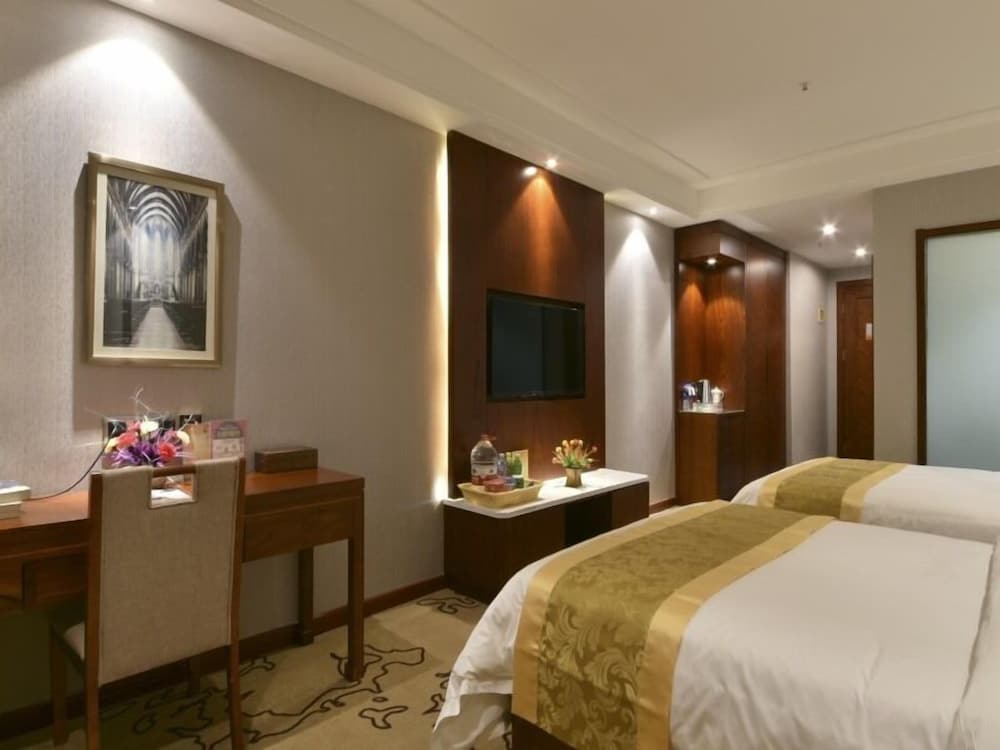 Deluxe Twin Room - Photo 2