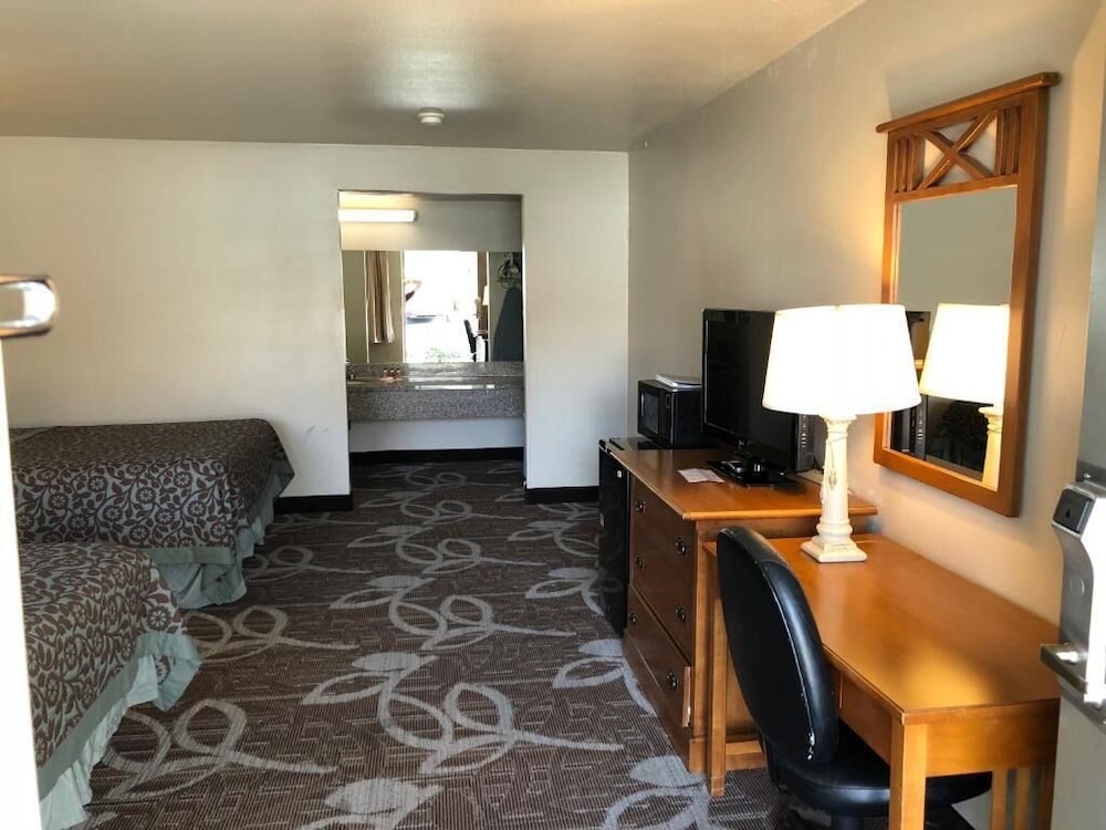Room photo 2