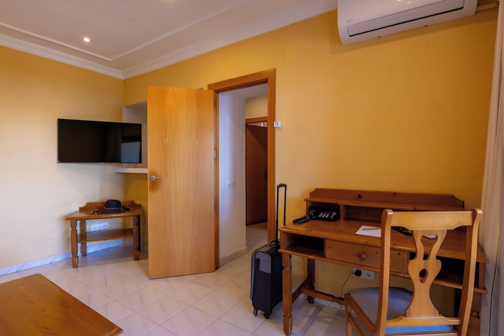 Apartment, 1 Bedroom - Photo 13
