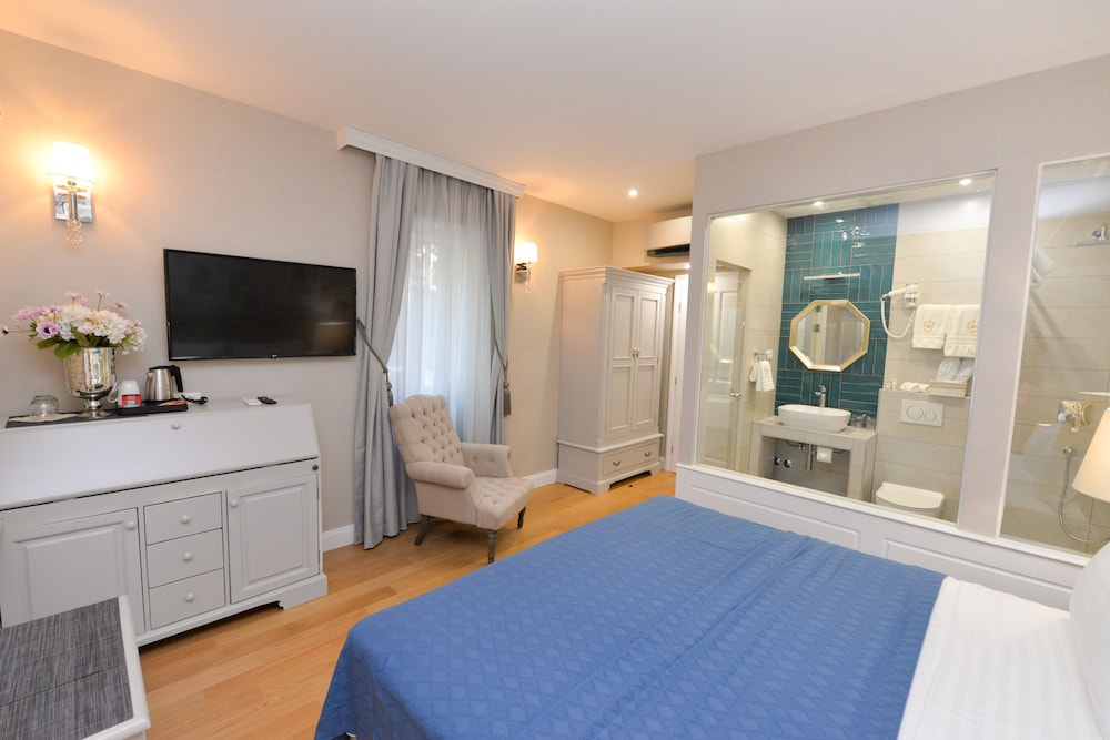 Double Room - Photo 1