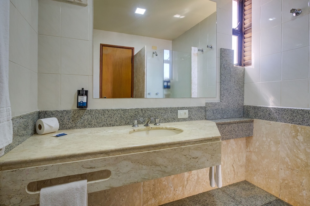 Deluxe Double Room - Photo 7