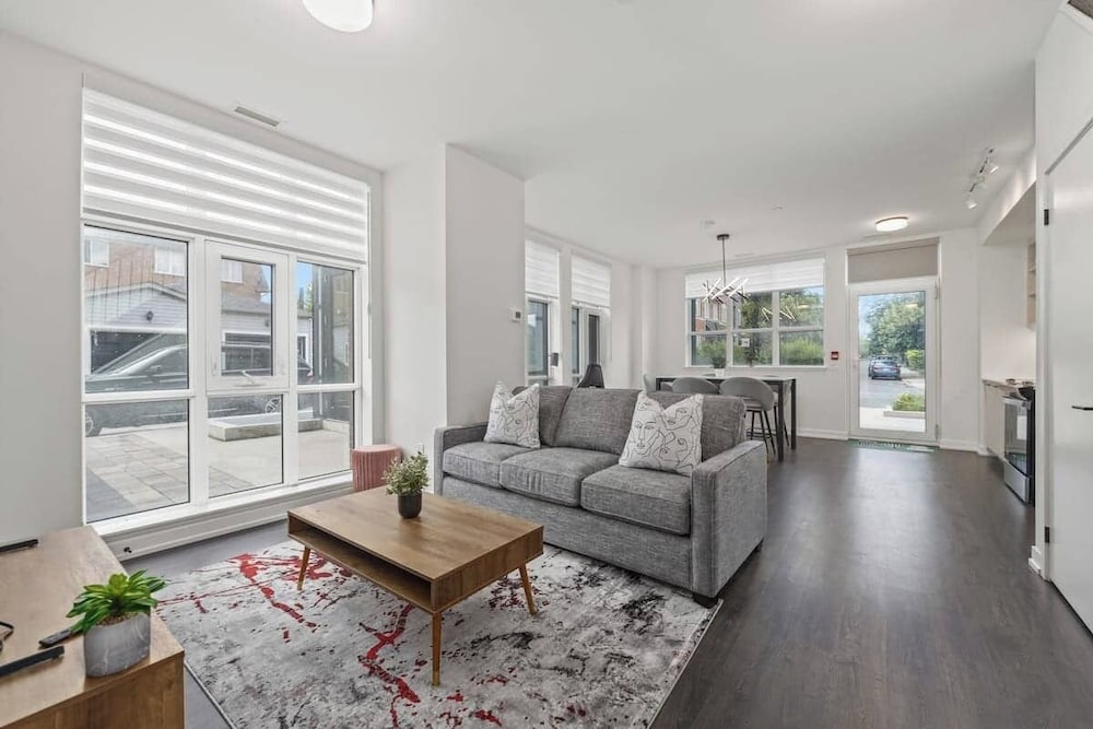 Classic Apartment, 2 Bedrooms, Kitchen