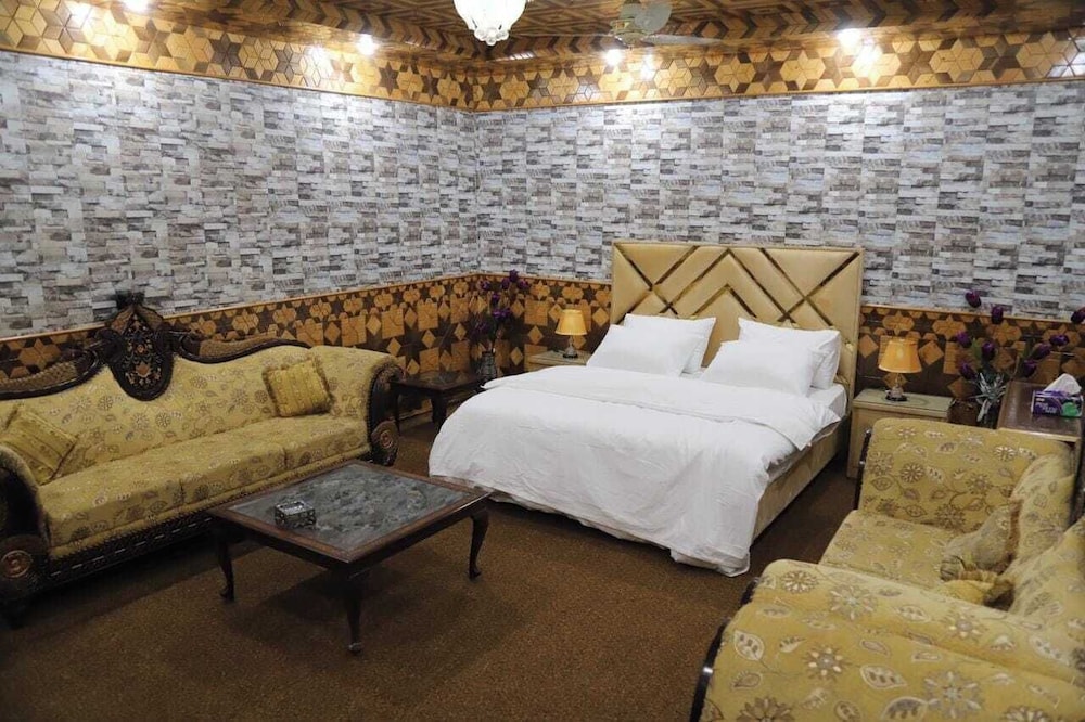 Deluxe Double Room photo 2
