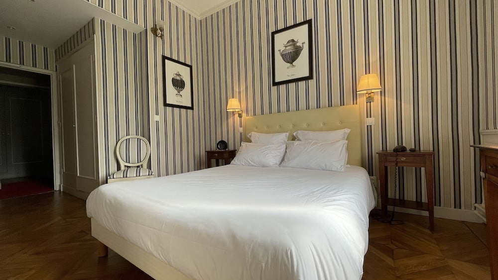 Room (Elegance)