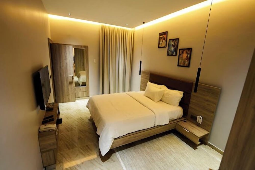 Family Apartment, Balcony, City View