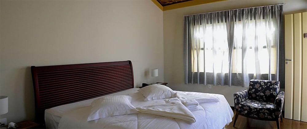 Luxury Double Room Single Use, 1 Queen Bed photo 3