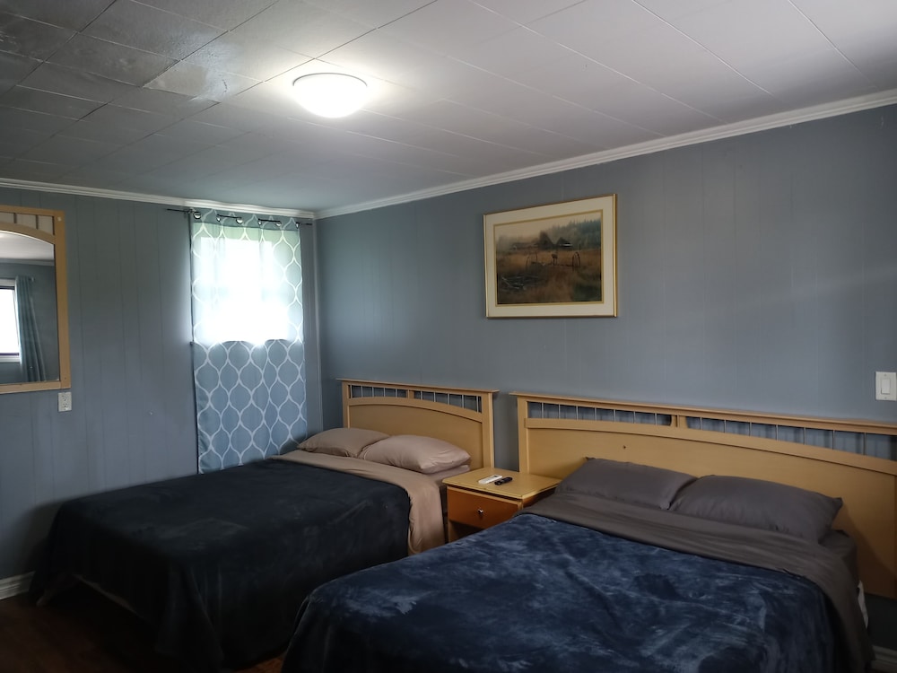 Basic Double Room photo 1