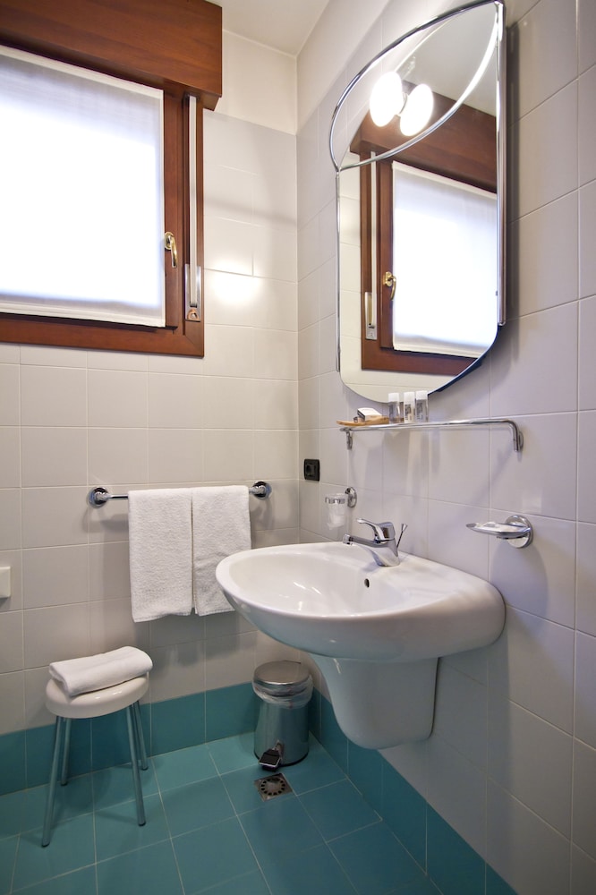 Standard Double Room Single Use, 1 Double Bed - Photo 3